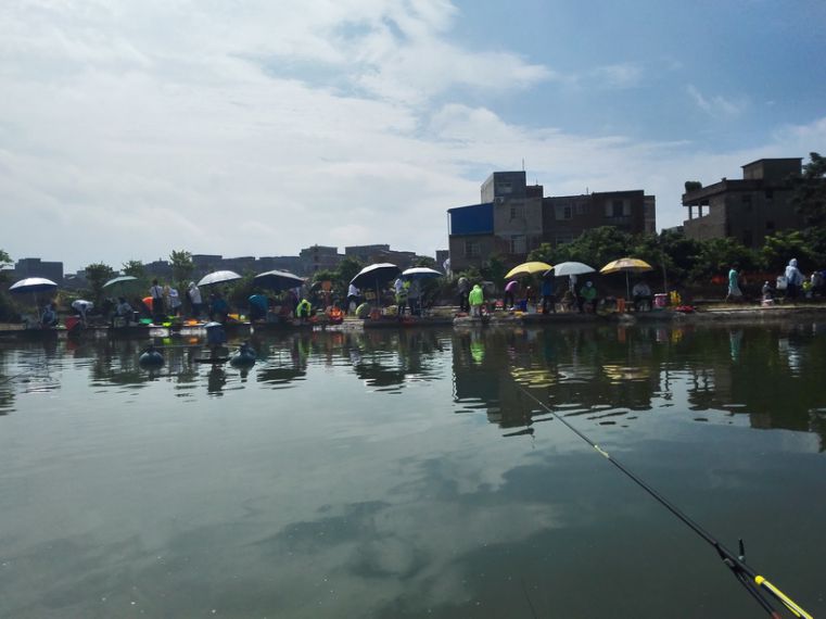 打了两场综合钓浮2.jpg